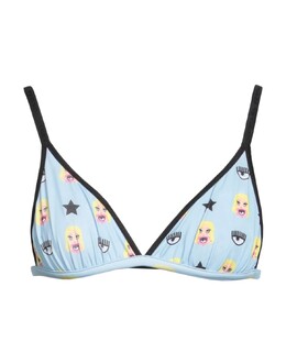 Chiara Ferragni: Голубой бюстгальтер 