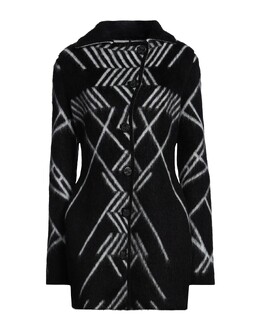 Giorgio Armani: Чёрное пальто 