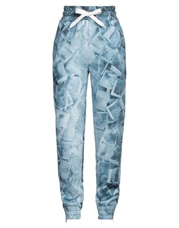 Giorgio Armani: Голубые брюки 