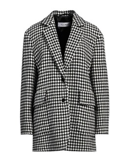 Max Mara: Чёрное пальто 