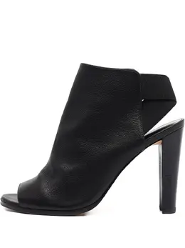Stuart Weitzman: Чёрные ботинки 