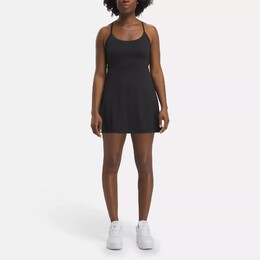 Reebok: Чёрное платье 