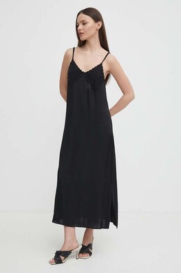 Sisley: Чёрное платье 