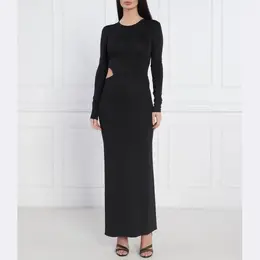 Calvin Klein: Чёрное платье 