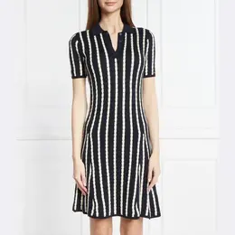 Tommy Hilfiger: Синее платье 