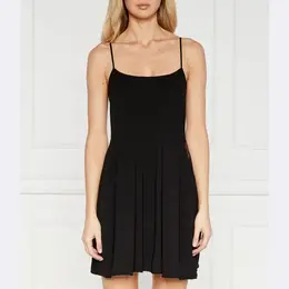 Armani Exchange: Чёрное платье 