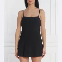 Calvin Klein: Чёрное платье 