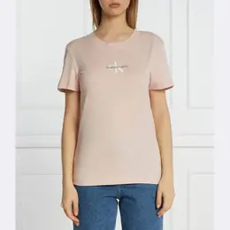 Calvin Klein: Обтягивающая футболка 