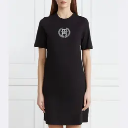Tommy Hilfiger: Чёрное платье 