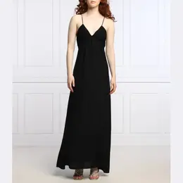 Patrizia Pepe: Чёрное платье 