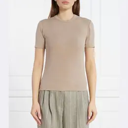 Calvin Klein: Обтягивающая футболка 