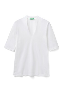 United Colors Of Benetton: Белая футболка 