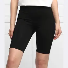 Lacoste: Чёрные шорты 