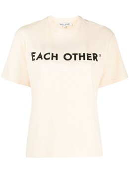 Each X Other: Жёлтая футболка 