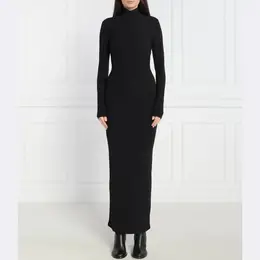 Patrizia Pepe: Чёрное платье 