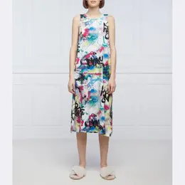 DKNY: Прямое неглиже 