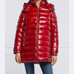 Tommy Hilfiger: Красное пальто 