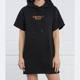 DKNY: Чёрное платье 