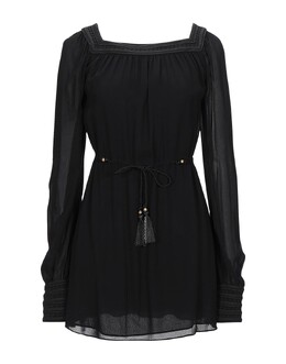 Saint Laurent: Чёрное платье 
