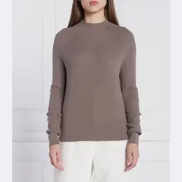 Calvin Klein: Обтягивающий свитер 