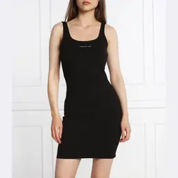 Tommy Hilfiger: Чёрное платье 