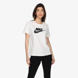 Nike: Белая футболка 