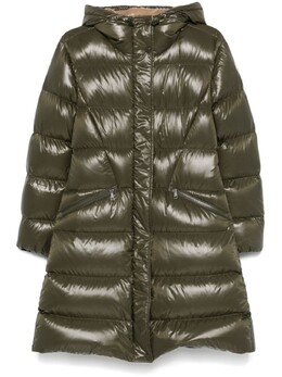 Moncler: Зелёное пальто 