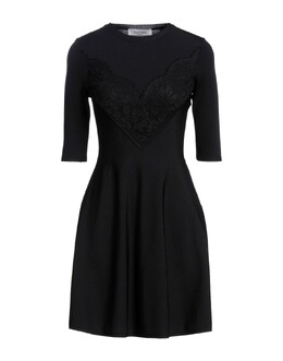 Valentino Garavani: Чёрное платье 