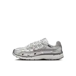 NIKE: Кеды 