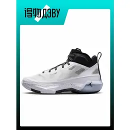 Jordan: Кеды 
