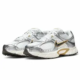 NIKE: Белые кроссовки 