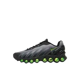 NIKE: Чёрные кеды 