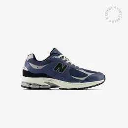 New Balance: Синие кроссовки  2002R