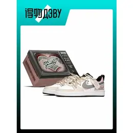 NIKE: Серые кеды 