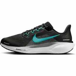 NIKE: Чёрные кроссовки 