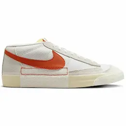 NIKE: Красные кроссовки  Blazer Low