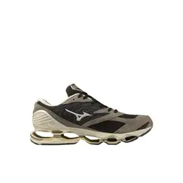Mizuno: Коричневые кроссовки 
