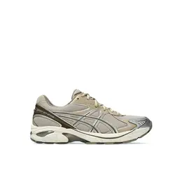 ASICS: Кроссовки 