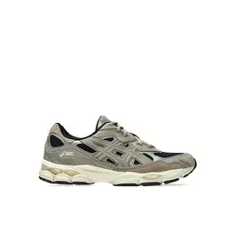 ASICS: Кроссовки 