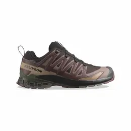Salomon: Чёрные кроссовки 