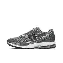 New Balance: Серые кроссовки  1906R