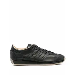 adidas: Чёрные кроссовки 