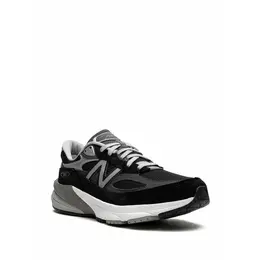 New Balance: Чёрные кроссовки 