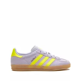 adidas: Фиолетовые кроссовки  Gazelle Indoor