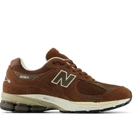 New Balance: Коричневые кроссовки  2002R