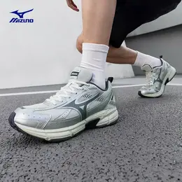 Mizuno: Кроссовки 