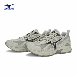 Mizuno: Кроссовки 