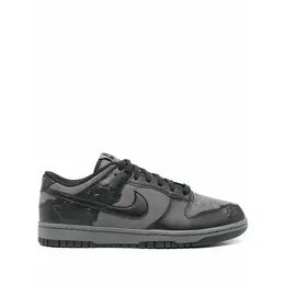 NIKE: Серые кроссовки  Dunk Low