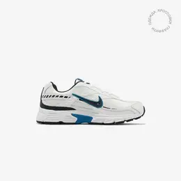 NIKE: Белые кроссовки 