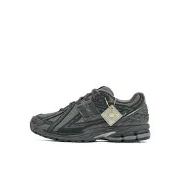 New Balance: Серые кеды 